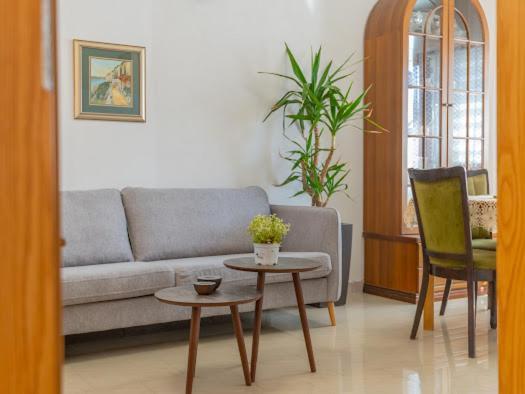 Roza Apartma