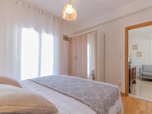 Apartma Roza *