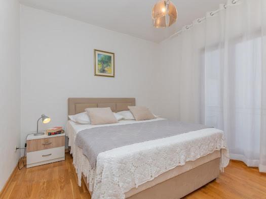 Apartma Roza